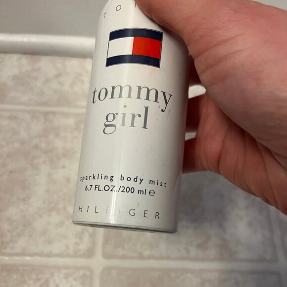 tommy girl hilfiger sparkling body mist spray can - discontinued - 1 ounce left - Picture 6 of 6
